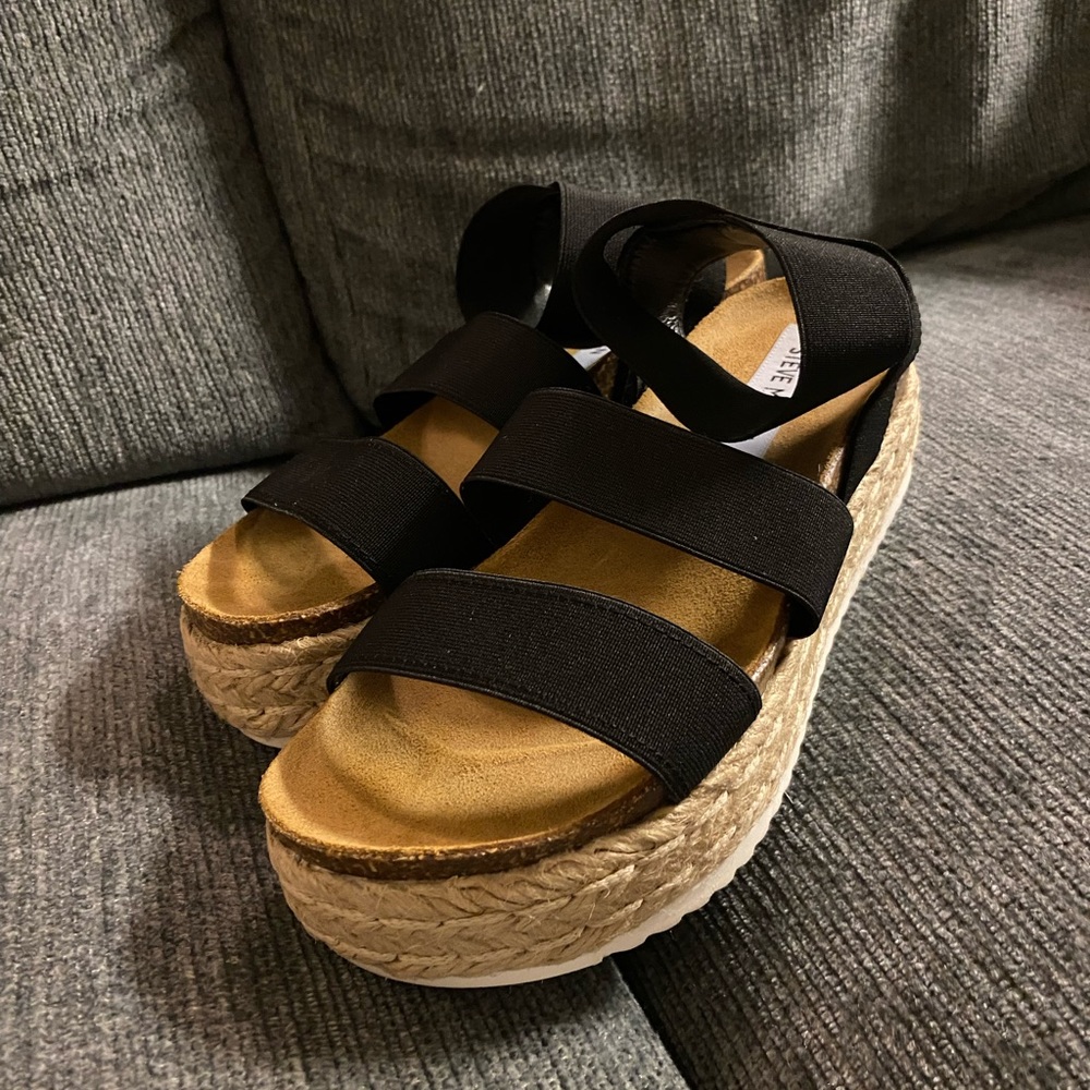 Steve Madden platform sandals